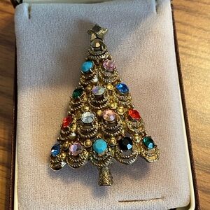 Vintage Hollycraft Brooch
